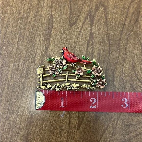 Vintage JJ Jonette Jewelry Co. Cardinal Brooch Pin - Picture 4 of 4